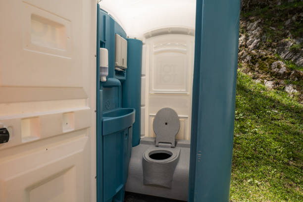 Portable Toilet Options We Offer in Appleton, WI